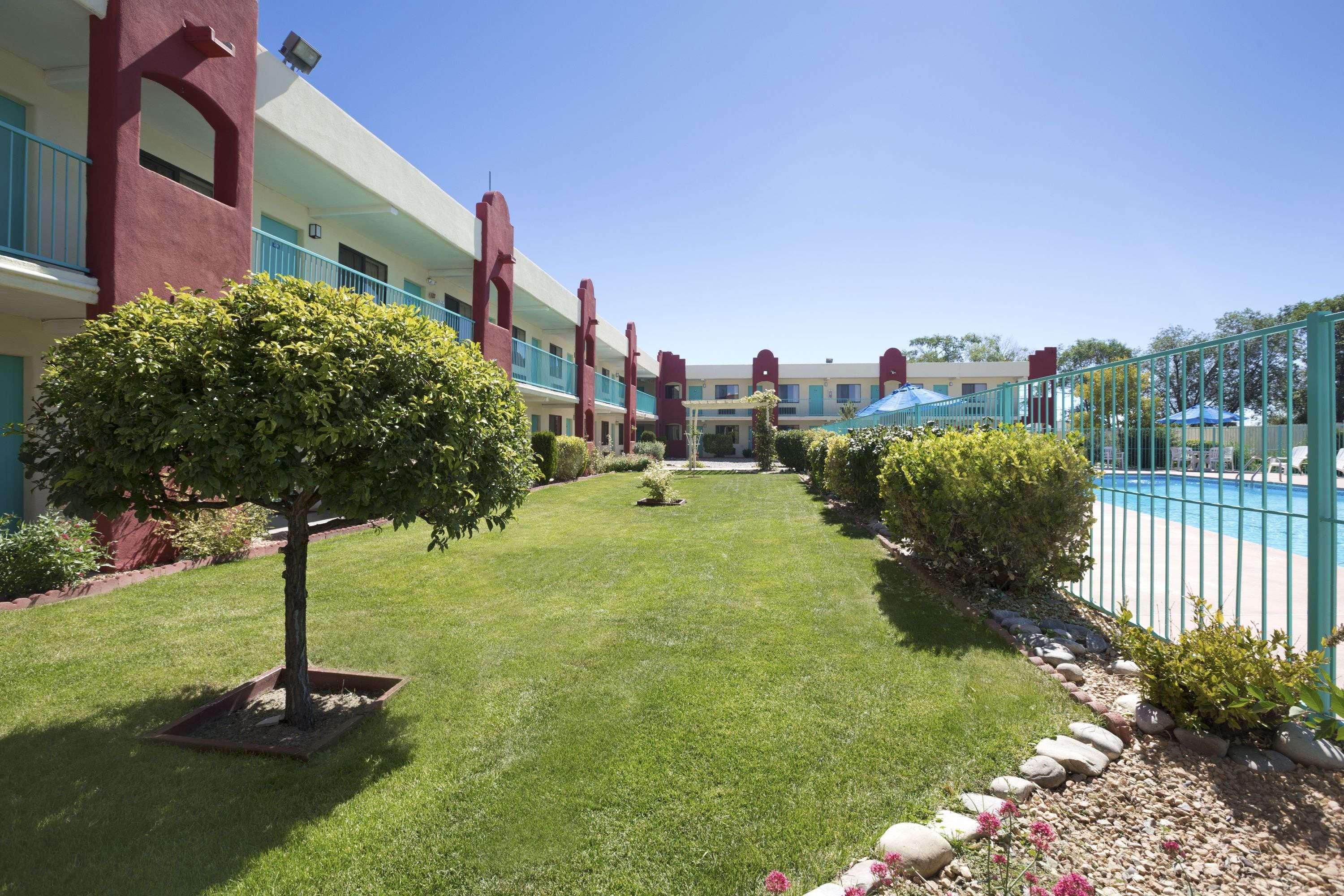 Days Inn By Wyndham Santa Fe New Mexico Eksteriør billede